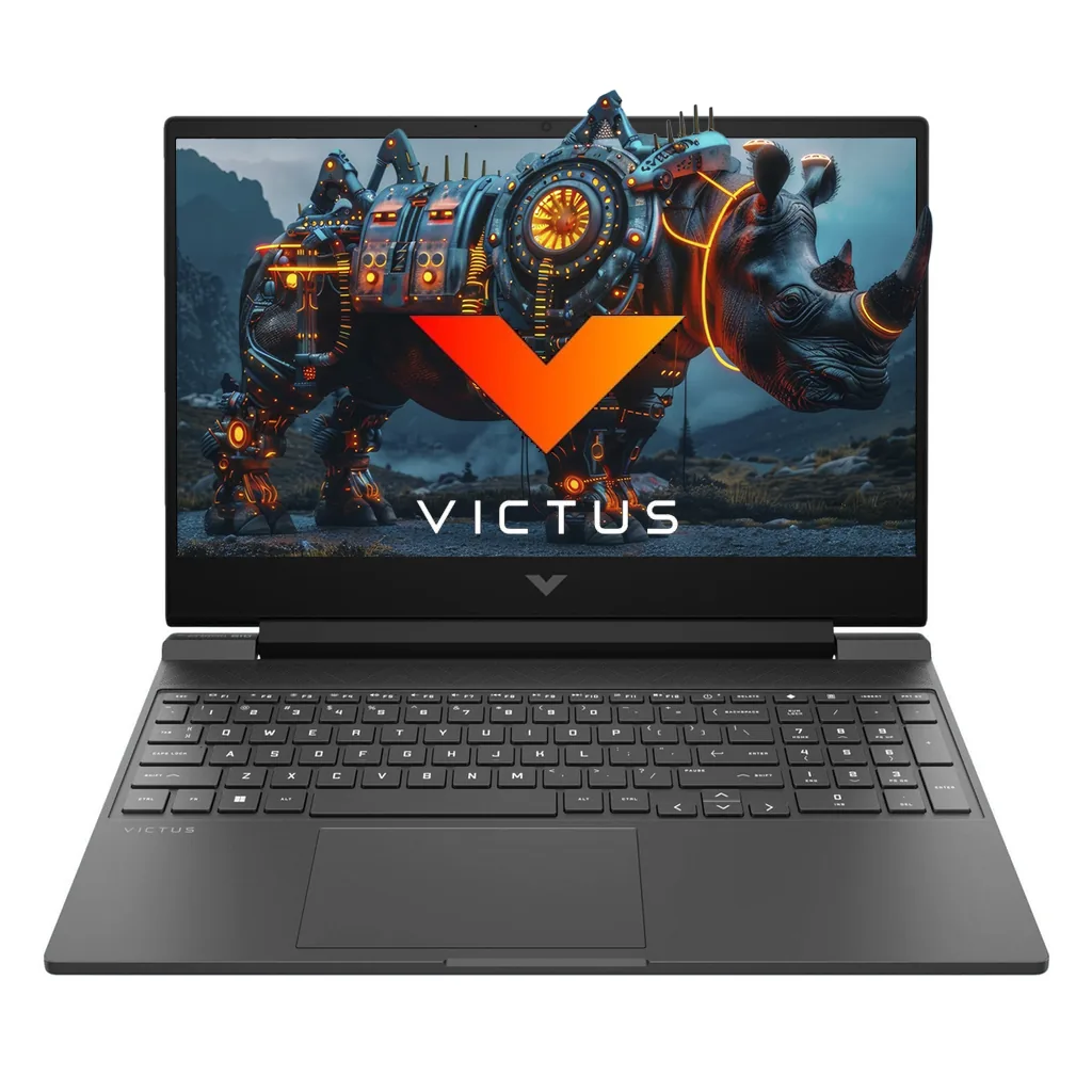 Notebook HP Victus 15 abierta de frente con teclado retroiluminado y pantalla mostrando un rinoceronte robótico y el logo…